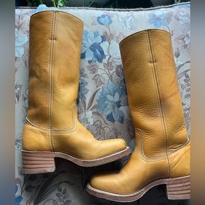 Frye Banana Campus Boots